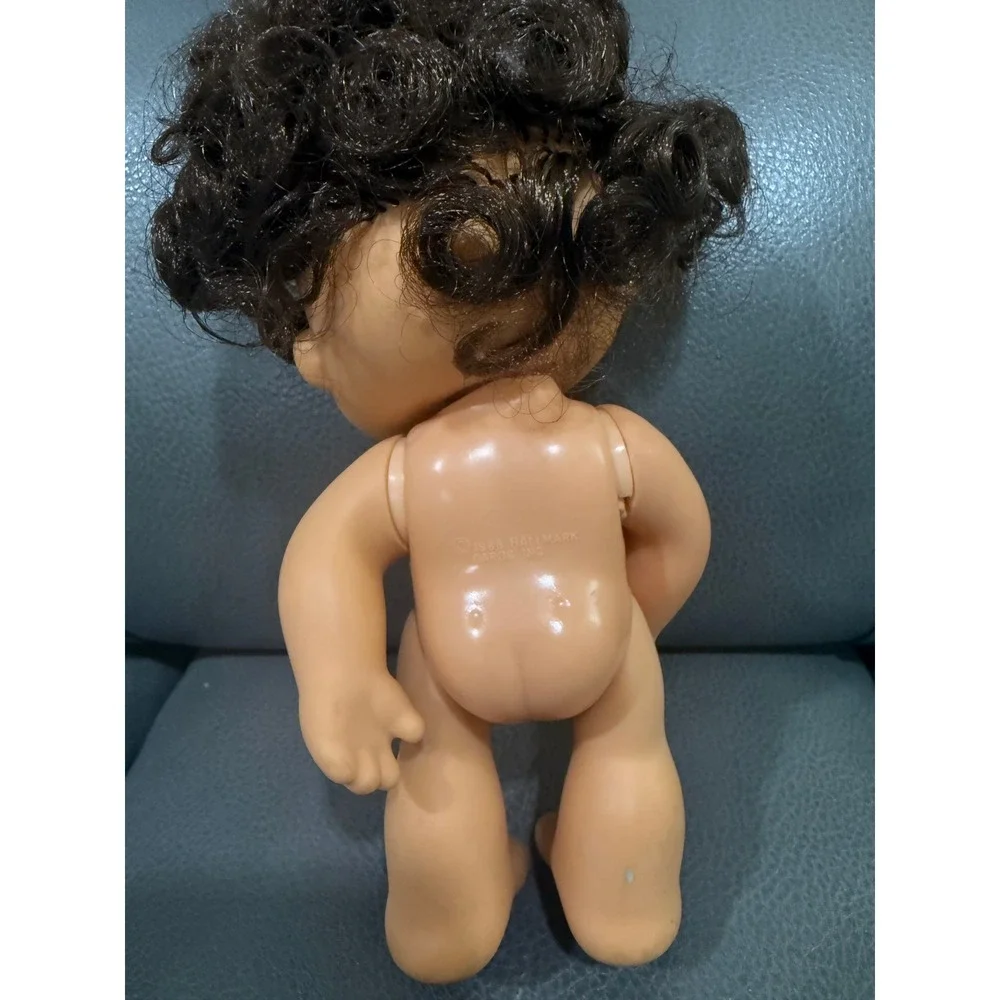 Vintage 1985 Hallmark‎ Cards Inc Brunette Vinyl Doll Small Poseable Retro Toy